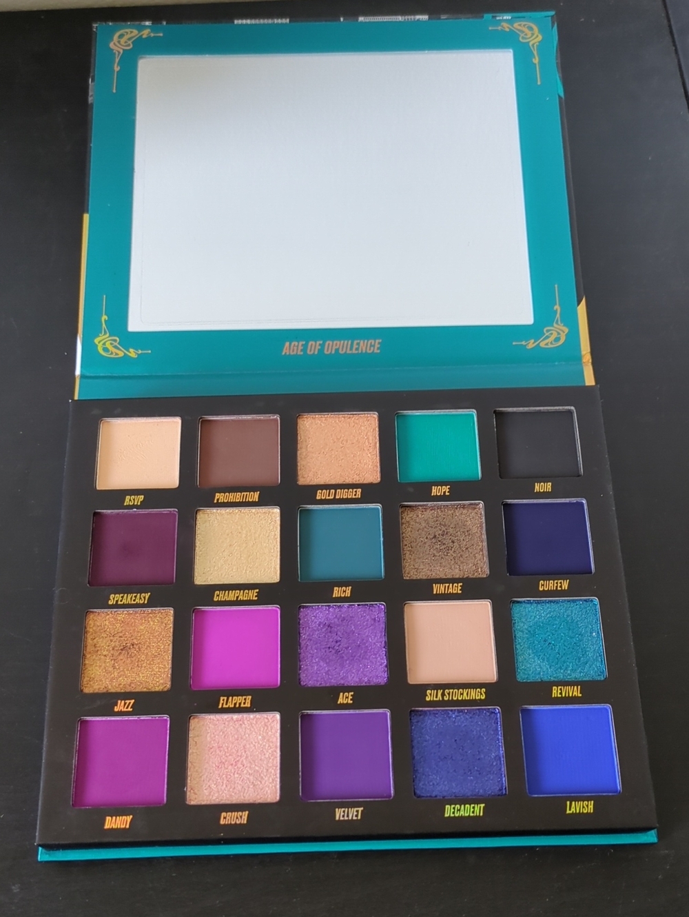 Age Of Opulence palette